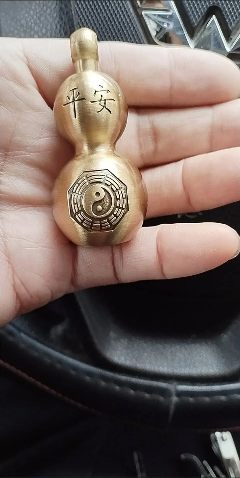 Gourdbraceletbrassselfdefensegadgetsemergencysurvivaltoolwindowbrokenpersonalsec...