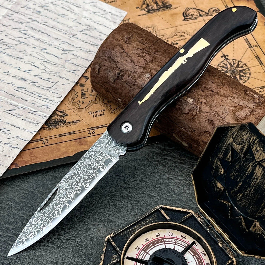 Foldingknifewithblackwalnuthandleanddamascusbladesuitableforoutdoorfishing...
