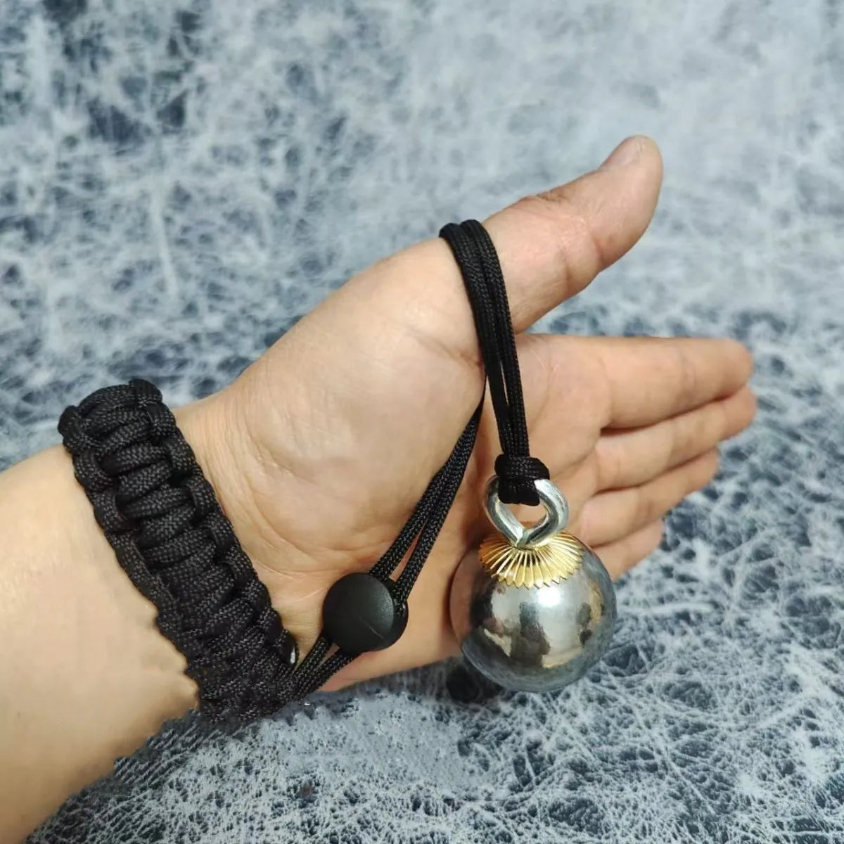 Selfdefensebraceletemergencysurvivaltoolwindowbrokenpersonalsecurityprotectionsu...