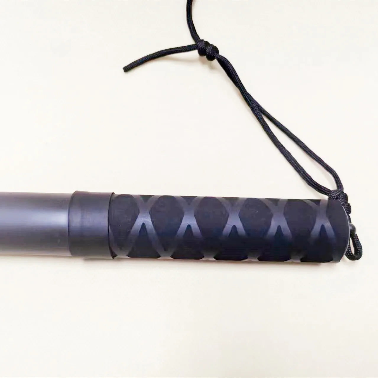Anti-Slip Grip Self-Defense Handle – Personal Security Tool for Men & Women